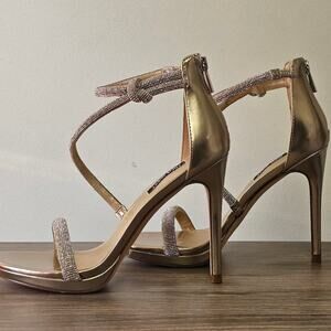 Nine West Lavern Women's Strappy Rhinestone Dress Sandals Size 7.5 Gold NWT